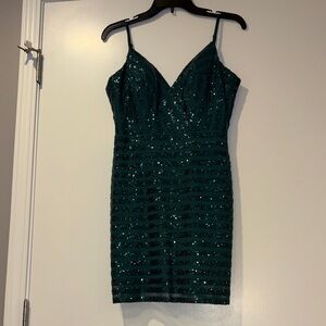 Elegant Green Sequin Mini Dress